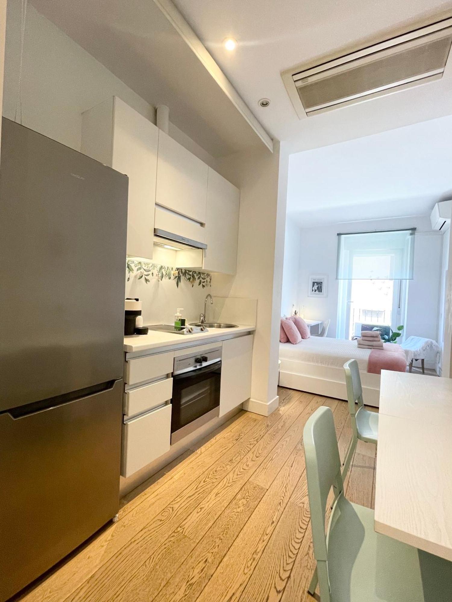 Studio Plaza Mayor La Latina Ac Balcon Ascensor Apartment Madrid Exterior photo